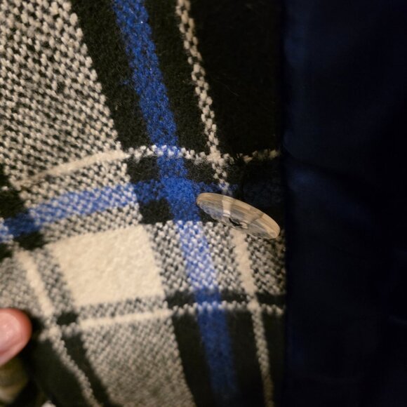 Vintage Blue, Black and White Plaid Jacket - Women's XL - Picture 5 of 11